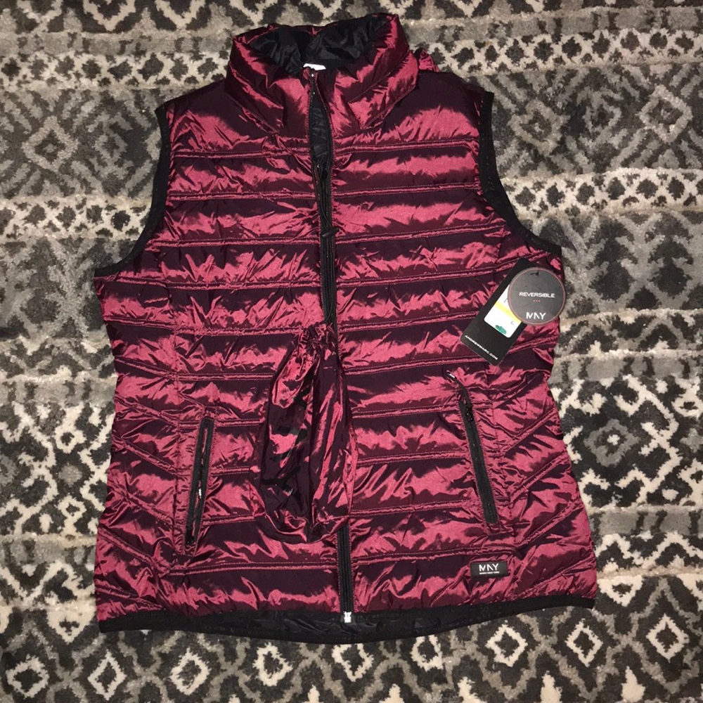 MNY Puffer Vest!